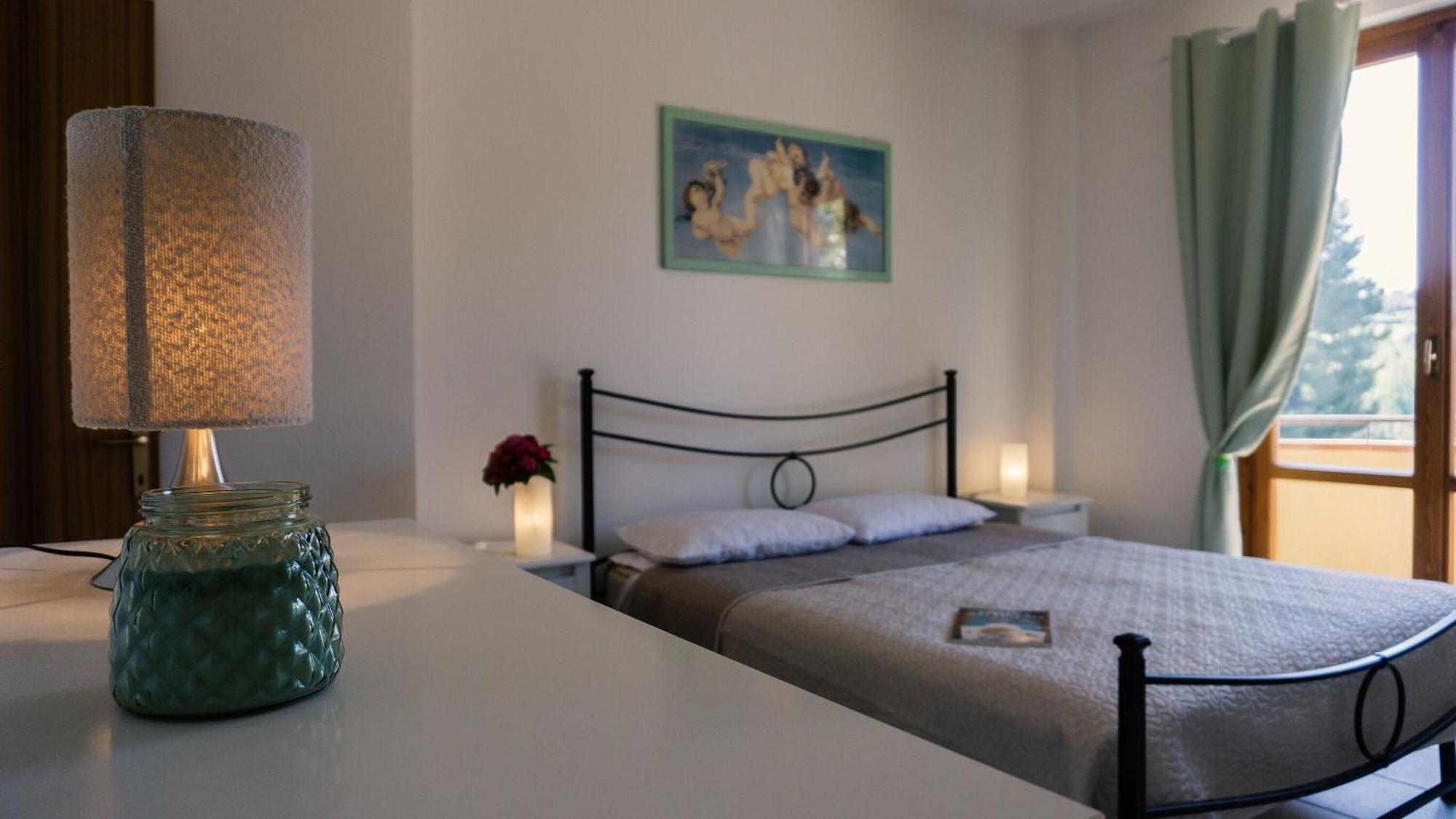 Italian Experience-Numana Suite Parking & Beach Exterior photo